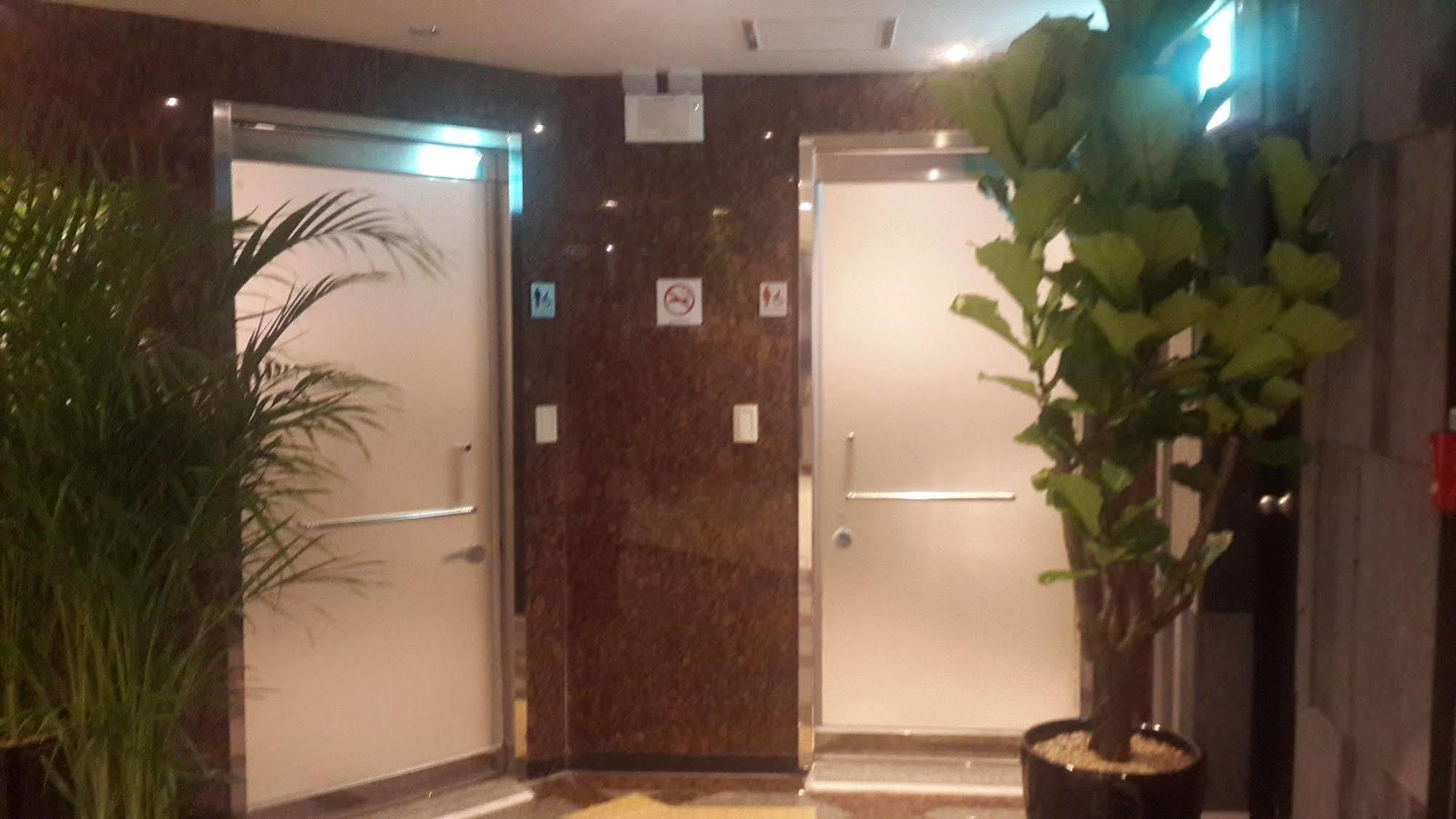 New Suwon Hotel Exterior photo